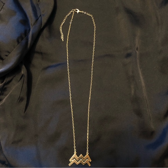 EARTHBOUND Jewelry Lightly Used Earthbound Gold Tone Aquarius